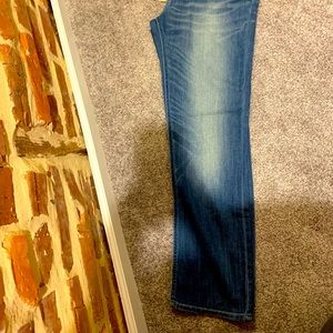 NWT Women’s Levi Supreme Curve Jeans